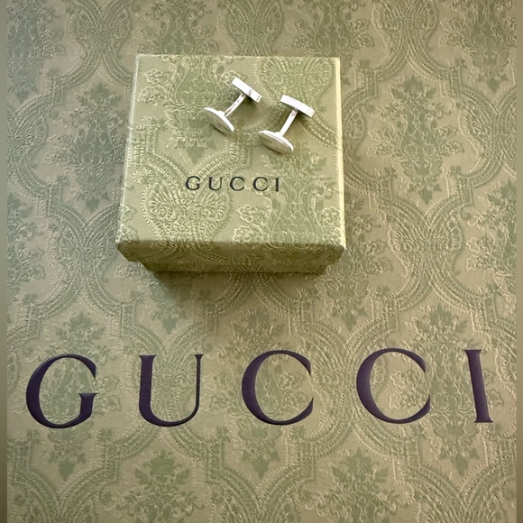 New Gucci Sterling Silver Interlocked G Blue Enamel
Double G Logo Cufflinks - Picture 9 of 9